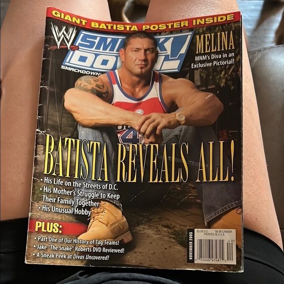 WWE Other - WWE Smackdown Magazine with Batista November 2005